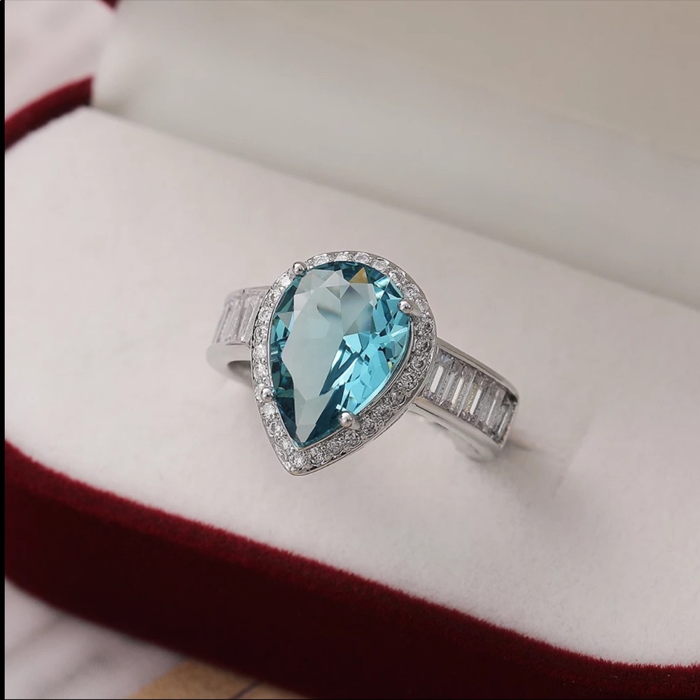 New 925 Silver Beautiful Diamond Ring Women’s - Picture 5 of 5